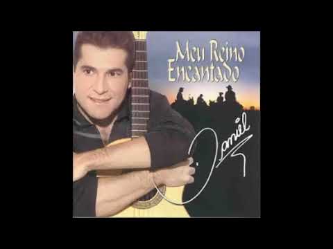 D-A-N-I-E-L   M-E-U.  R-E-I-N-O E-N-C-A-N-T-A-D-O.  CD 1