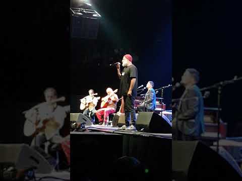 Macha y el Bloque depresivo' , Isla de errores' Teatro Caupolican