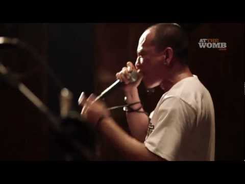 Greyhoundz - Versus -  Alive at the Womb