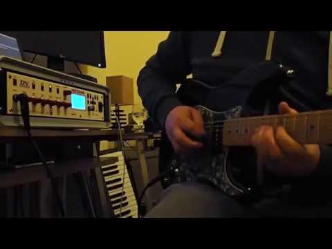 Alex Jones - Strat Bashout
