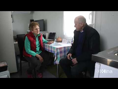 Bačić posjetio kontejnersko naselje