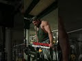 Dip: Brust vs. Trizeps 🤌🏻 #bodybuilding #shorts #muskelaufbau