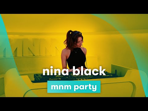 MNM Party - Nina Black