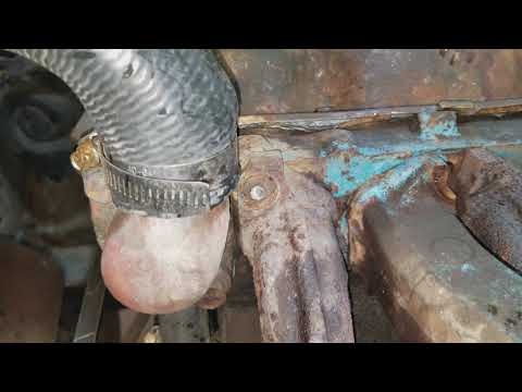 Slant 6 intake gasket leaks. Part 1