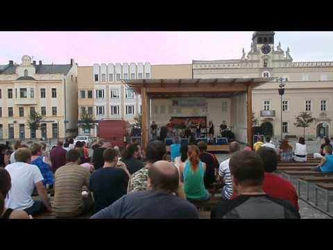 HUDBA PRAHA revival - Vlaky