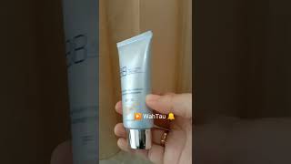 Download lagu Wardah Lightening BB Cream warna light ukuran 30ml, Untuk kulit tampak lebih cerah. #shorts#wardah mp3