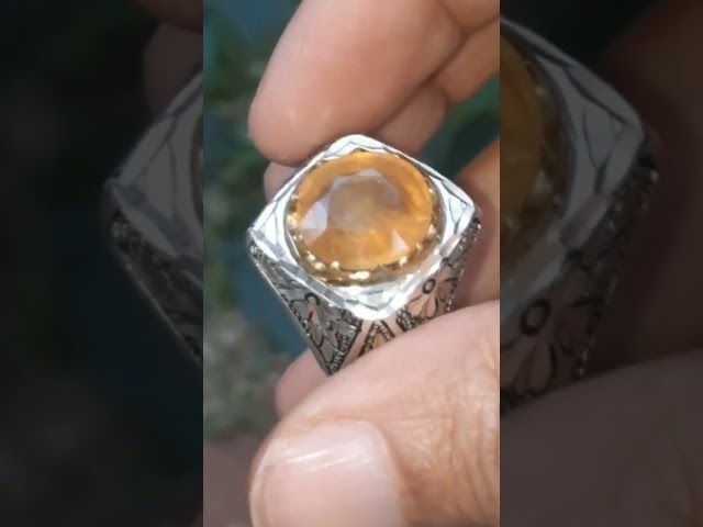 Sapphire Ring