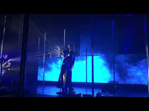 Tokio Hotel - Melancholic Paradise (Live in Oberhausen)