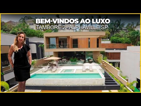 Casa à venda no Tamboré 2 com projeto Rodrigo Latorre e adega climatizada para 700 garrafas