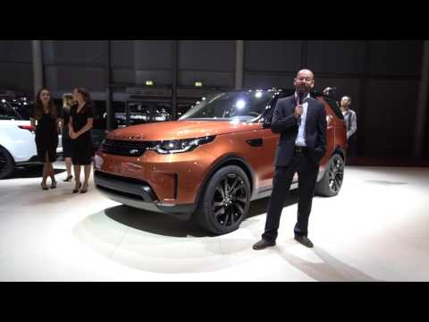 2017 Land Rover Discovery Walkaround at Paris 2016 | Autocar