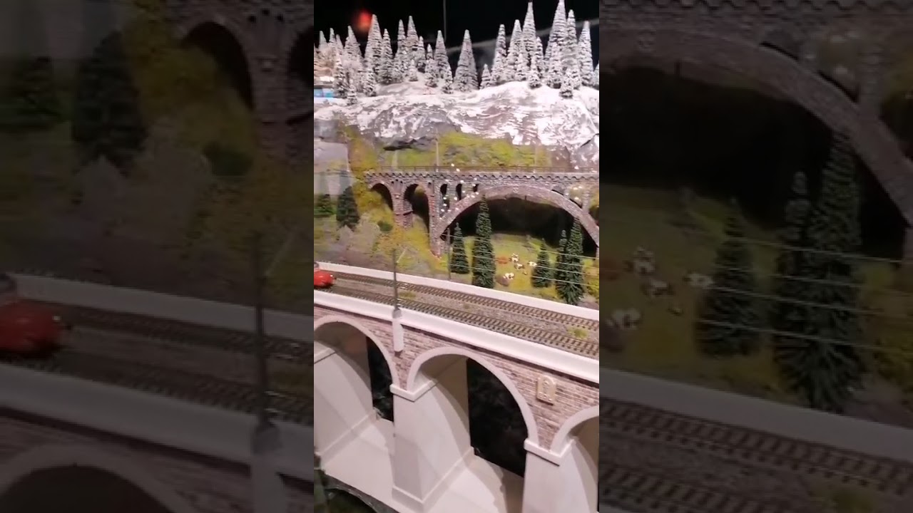 Château Chevalier expo train miniature.