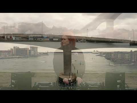 Maxinne - Outta My Head EP - Live DJ set