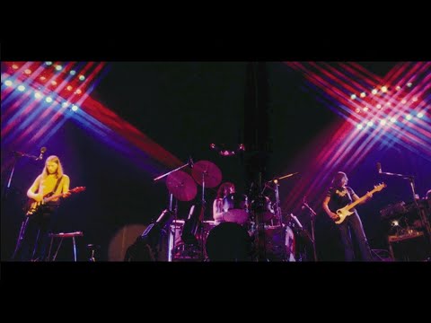 download lagu mp3 mp4 Pink Floyd Shine On You Crazy Diamond Live 1975, download lagu Pink Floyd Shine On You Crazy Diamond Live 1975 gratis, unduh video klip Download Pink Floyd Shine On You Crazy Diamond Live 1975 Mp3 dan Mp4 Music Gratis