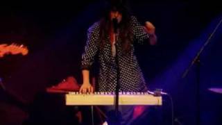 Beach House - Heart OF Chambers @ Nouveau Casino via GrandcrewTv