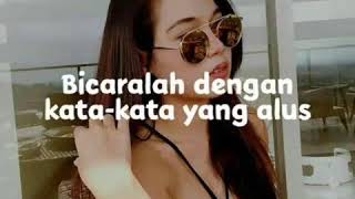 Download lagu Ketika pacarmu lagi ngambek...?? (Story WA) mp3