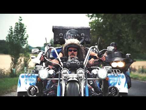 Luděk Folkman - Luděk Folkman a Vláďa Šafránek - Motorkářská - oficiální videokl