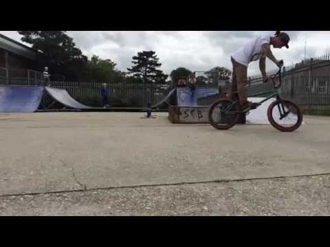 Weekend 'Round The Way'