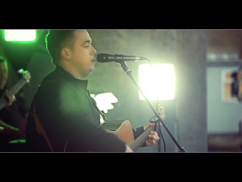 Daniel Byrne - If The Junction's Empty Give'ER Plenty (Official Music Video)