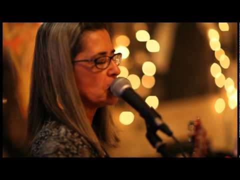Merry & the Mood Swings, Unknown, Opening Bell Coffee, 20110416, #134