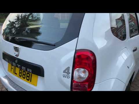 Dacia Duster 1.6 Access 4WD (s/s) 5drFIL8881 ....38,209 miles Petrol Manual White 3 owner