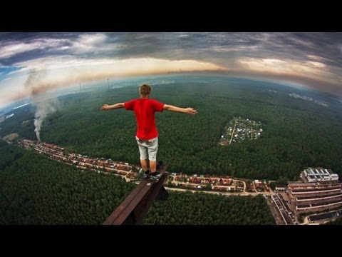 Russische "Roofer": Freizeitkletterer in schwindelnden Höhen