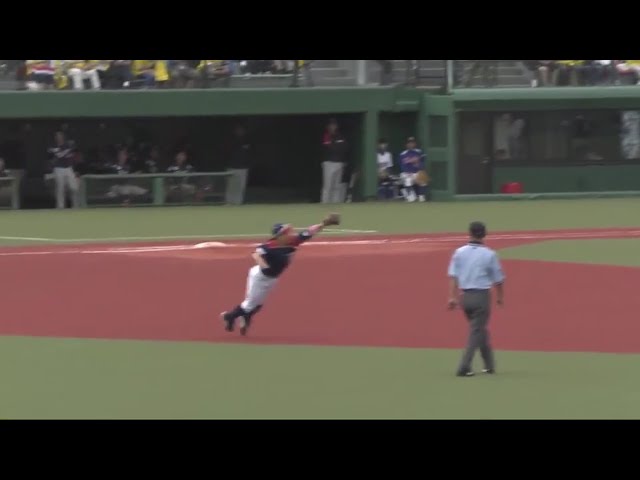 【9回表】横っ跳びキャッチ!! ファイターズ・田中賢のファインプレー!! 2017/7/25 F-M