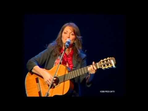 Claudia Meyer chante Barbara dis quand reviendras tu