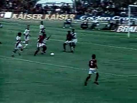 Baú do Esporte - No Carioca de 1994, Vasco vence Flamengo por 3 a 1, diante de 110 mil torcedores