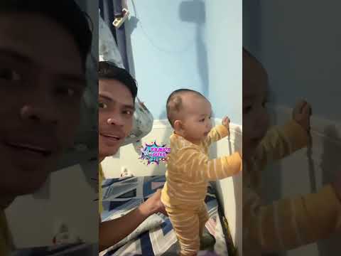 Toddlers understand their father's orders best 🤣