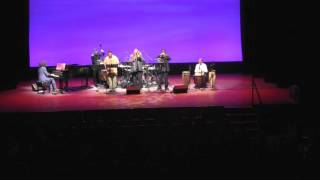 Elio Villafranca & the Jass Syncopators at NJPA: 300 children clapping to the drums
