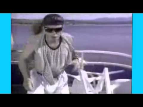 download lagu mp3 mp4 Calo Capitan, download lagu Calo Capitan gratis, unduh video klip Calo Capitan