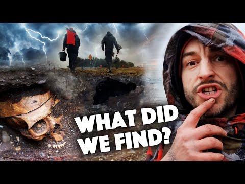 Searching the GRAVE cuts of RAT ISLAND! Extreme Mudlarking