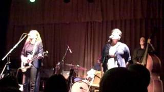 Neko Case--The Tigers Have Spoken