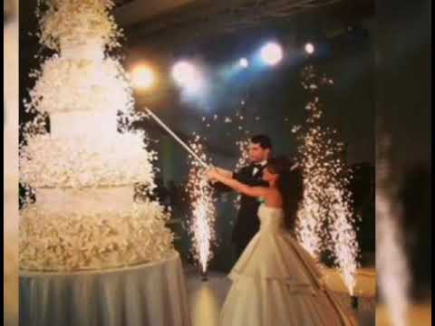Huge wedding cakes