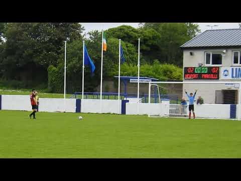 Newport v Parkville penaly shoot out