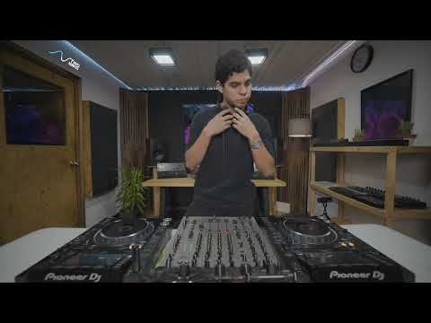 Rahel Santhos DJ Set I Two Waves Studio