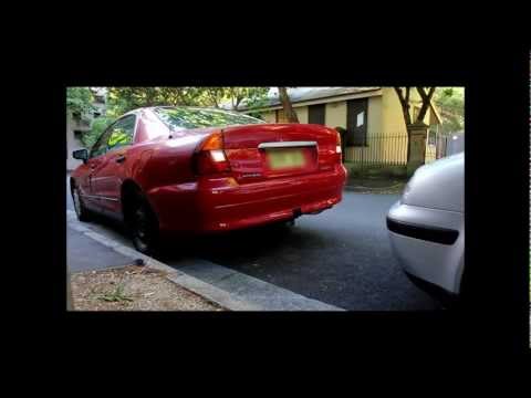 Use The Right Gestures To Help Reverse Parking