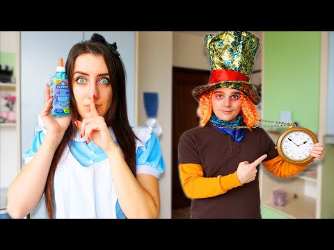 TROVA GLI INGREDIENTI SLIME NASCOSTI DAL CAPPELLAIO MATTO DI ALICE NEL PAESE DELLE MERAVIGLIE!!!!