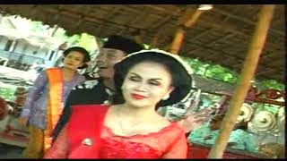 Download lagu Track 01 Kreasi Cak Bowo Cs. - Jula Juli Cak Bowo Cs. Vol. 2 mp3 Download lagu Track 01 Kreasi Cak Bowo Cs. - Jula Juli Cak Bowo Cs. Vol. 2 mp3