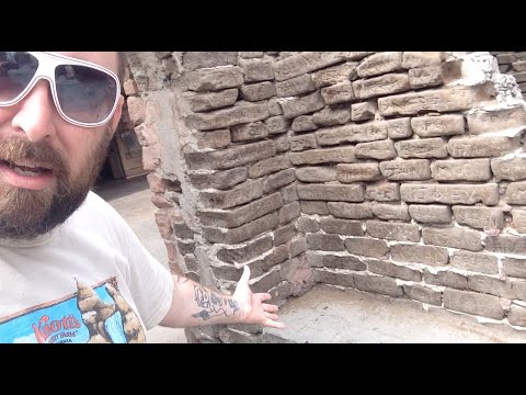 TDW 1143 - Awesome Archway !  Unusual Names & Carvings