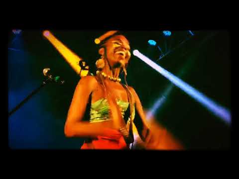 NANAN EWA - by Nãnan (Carnaval BSB)