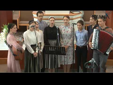 Fraţii Tomuş... Puternic va începe furtuna şi vai de vei fi spulberat