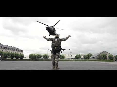 Préparation manip' avec le GCP (Groupement Commando Parachutiste) du 35ème RAP.