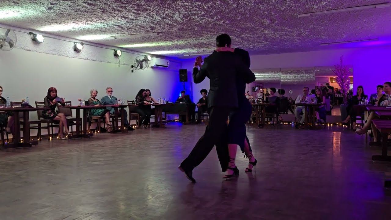 Yasmina Mamana e Müller Dantas1/3 La Rebelde