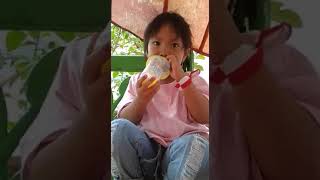 Download lagu Cuaca panas, minum vita jelly. Segeeeerrr ! mp3 Download lagu Cuaca panas, minum vita jelly. Segeeeerrr ! mp3