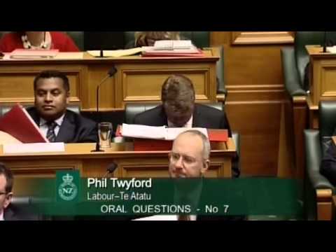 10.12.14 - Question 7: Phil Twyford to the Minister responsible for HNZC
