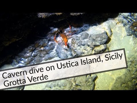 Scuba diving : Cavern dive on Ustica, Sicily, Italy - Grotta dell'altare