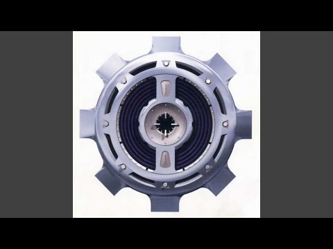 Latinos Del Mundo (Siguen Bailando)