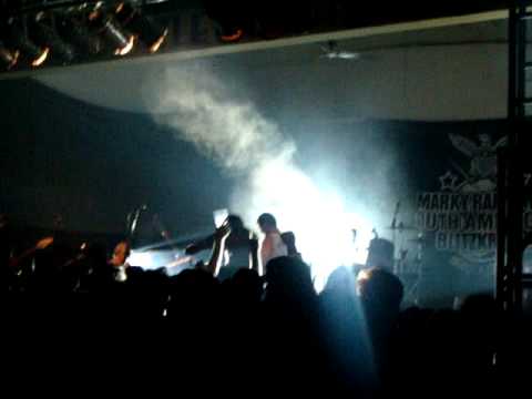 Ediktos Juveniles - Pet Sematary (THE RAMONES)