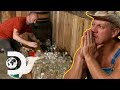 Moonshiner Distils Over 34 Jars Of Navy Strength Rum! | Moonshiners: Master Distiller